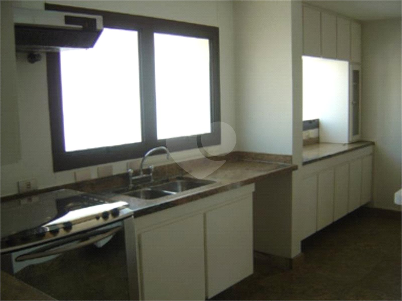 Duplex à venda com 3 suítes em Cerqueira César, São Paulo, SP