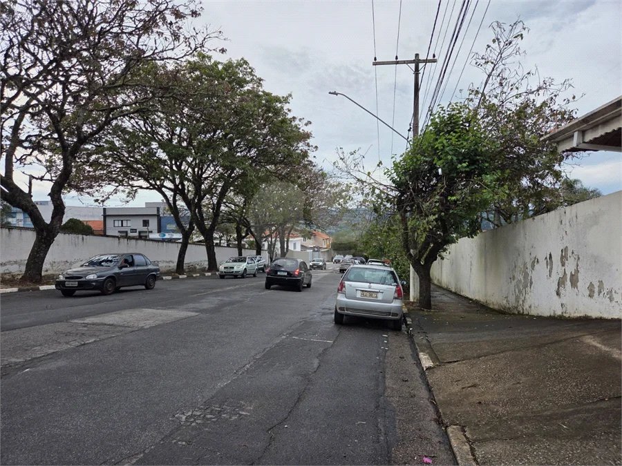 Área nobre COMERCIAL no entorno do centro de Atibaia.