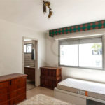 Este elegante apartamento em Higienópolis oferece 224m² de área muito bem distribuída, perfeito para quem valoriza conforto