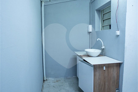 Lindo Salão Comercial para locação com 924m2 no Centro de Atibaia