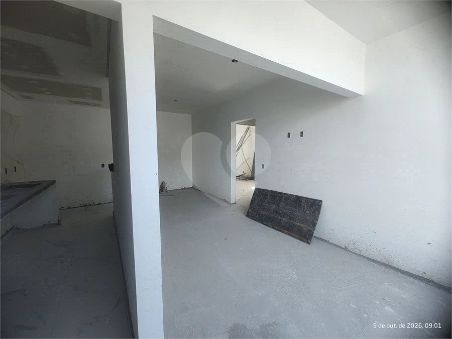Apartamento 2 dormitórios (1 suíte) com vaga garagem, excelente localização, programa MCMV