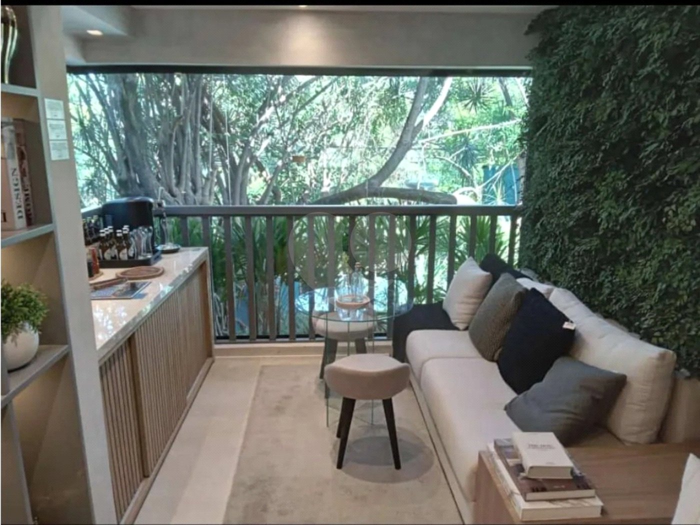Apartamento à venda em ótima locação próximo ao metrô Penha. com 2 quartos, e uma 1 vaga
