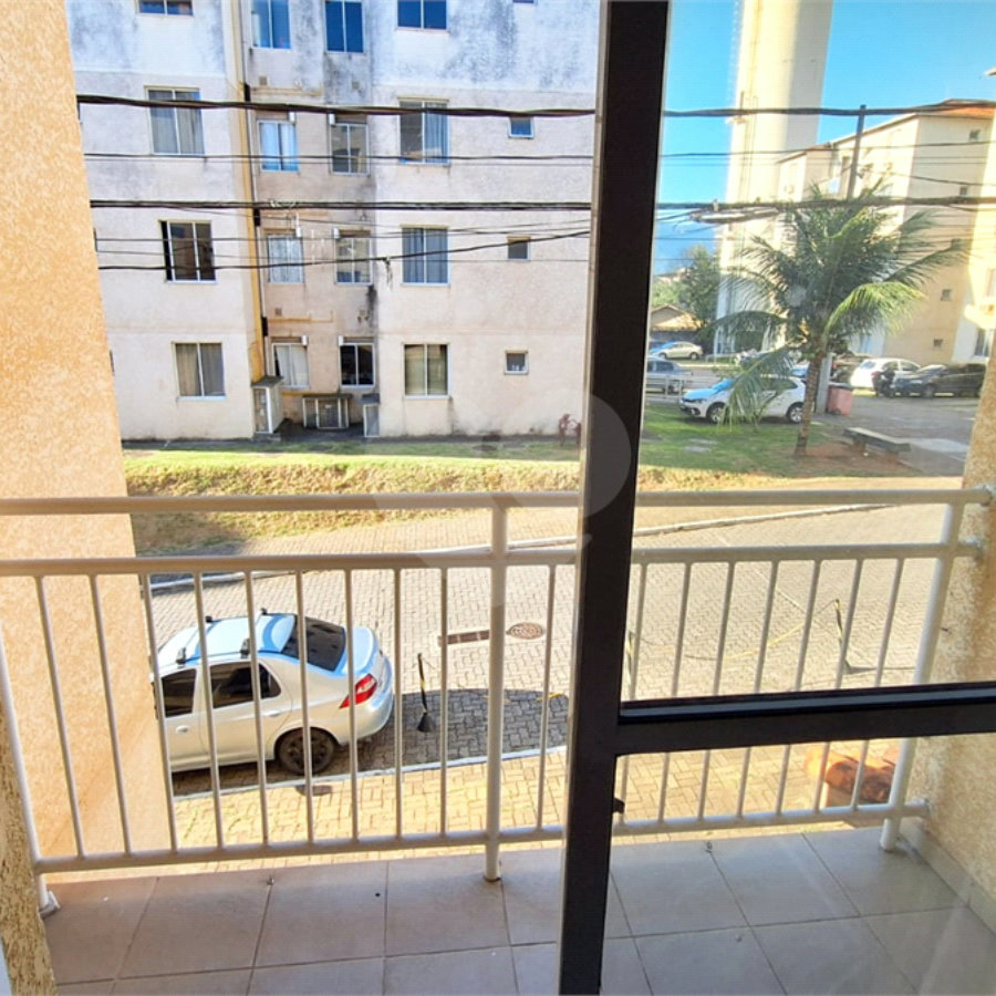 Excelente Apartamento com Varanda | Porteira Fechada | 2° andar | 2 Quartos | Vaga de Garagem Escriturada