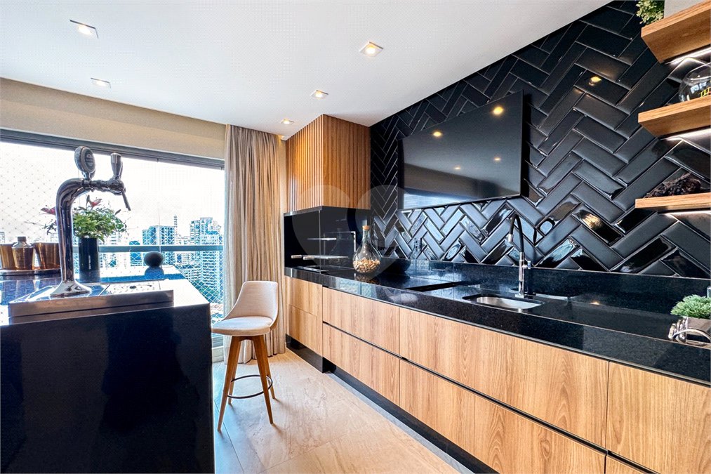Apartamento à venda com 3 suítes em Chácara Santo Antônio, São Paulo, SP