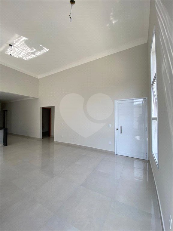 CASA À VENDA DE 300M² NO RESIDENCIAL ITATIBA COUNTRY CLUB EM ITATIBA-SP Ref: 1021837