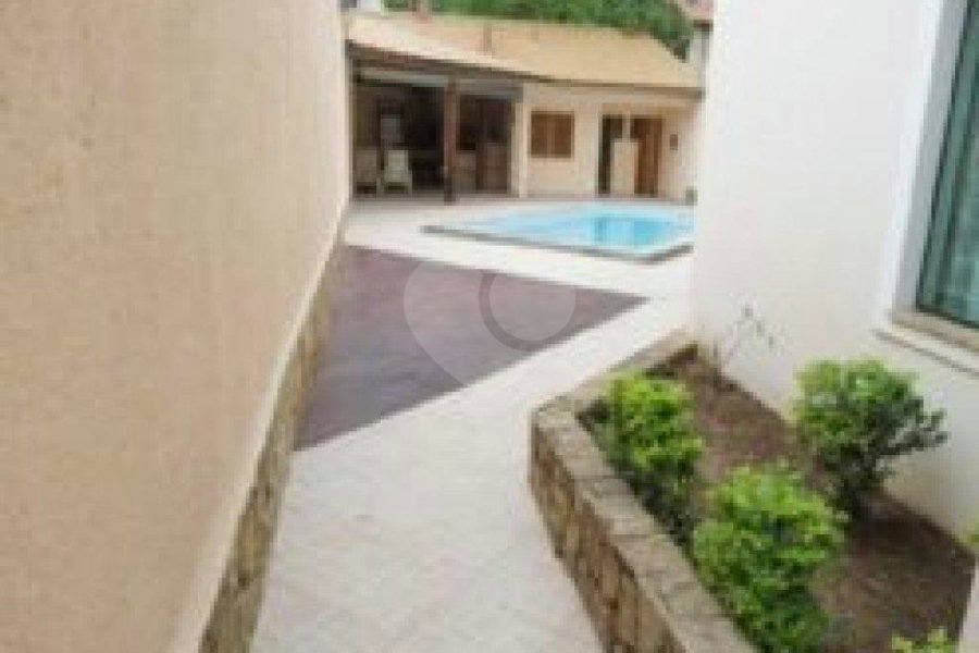 Sobrado Jardim França | 480m² | 4 Suítes | 8 Vagas | Espaço Gourmet | Piscina
