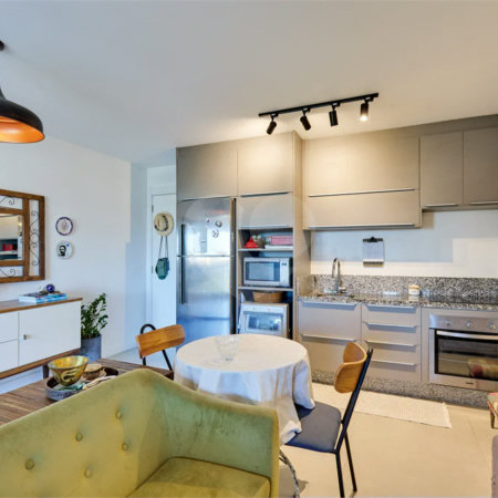 Apartamento à venda com 2 quartos, sendo 1 suíte, em Santo Amaro, São Paulo, SP
