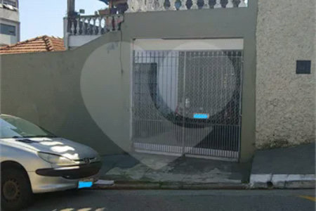 Casa com 156 m², 2 quartos, garagem para 3 carros, à venda no bairro Cerâmica em São Caetano do Sul