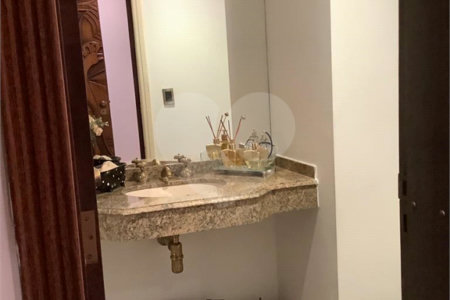 Apartamento na Mooca com 244 metros