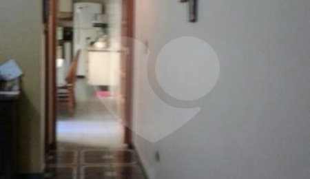 Sobrado à venda com 3 quartos, sendo 1 suíte,  em Vila Canero, São Paulo, SP