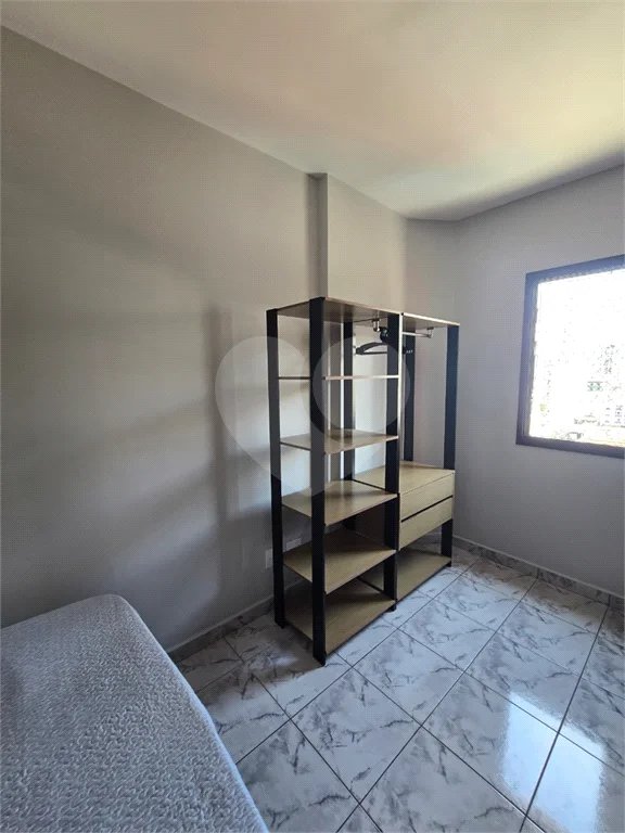 Belíssimo apartamento recém reformado na Praia Grande.