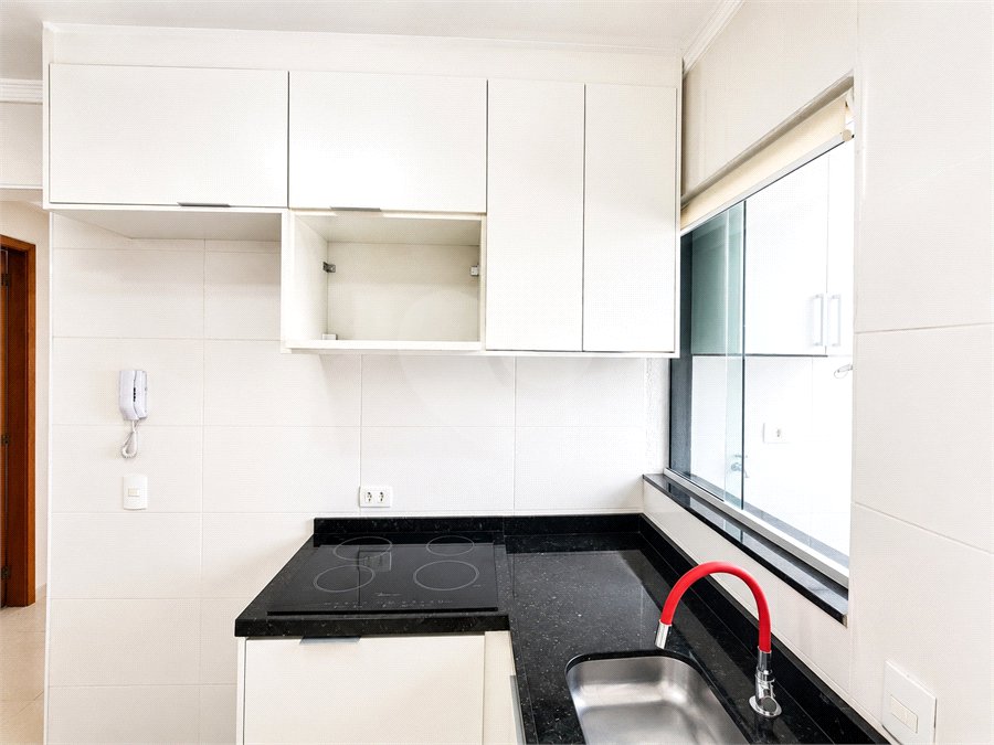 Apartamento mobiliado na Av. Melchert, próximo ao Metrô Vila Matilde