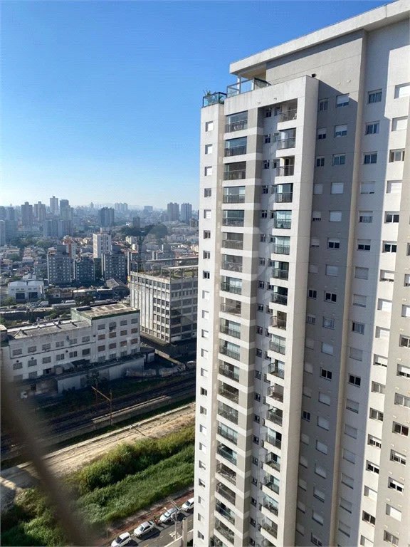 Apartamento com 70m² , 2 dormitórios , sendo 1 suíte , 1 vaga de garagem , à venda no bairro Campestre em Santo André.