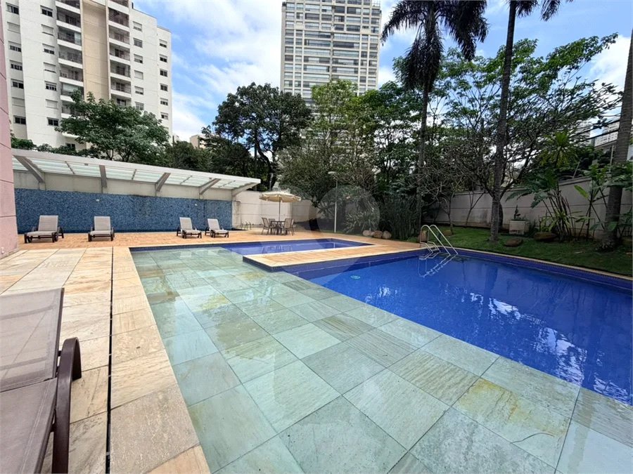 Apartamento à venda com 3 suítes em Vila Mariana, São Paulo, SP