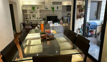 Apartamento à venda com 3 suítes em Vila Olímpia, São Paulo, SP