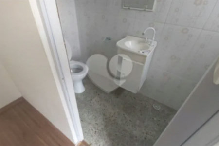 Sobrado á Venda com 200m² - Socorro