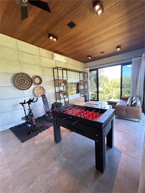 Belíssima Casa à venda com 453m², 4 suítes e 5 vagas de garagem em Atibaia!!!!