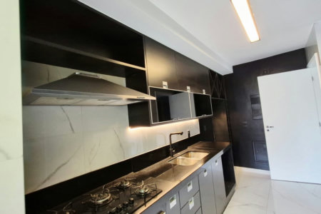 COBERTURA DUPLEX DE ALTO PADRÃO NA VILA SÃO FRANCISCO | 233 m²