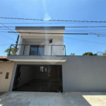 CASA COM PISCINA VENDA JARDIM MUNIQUE
