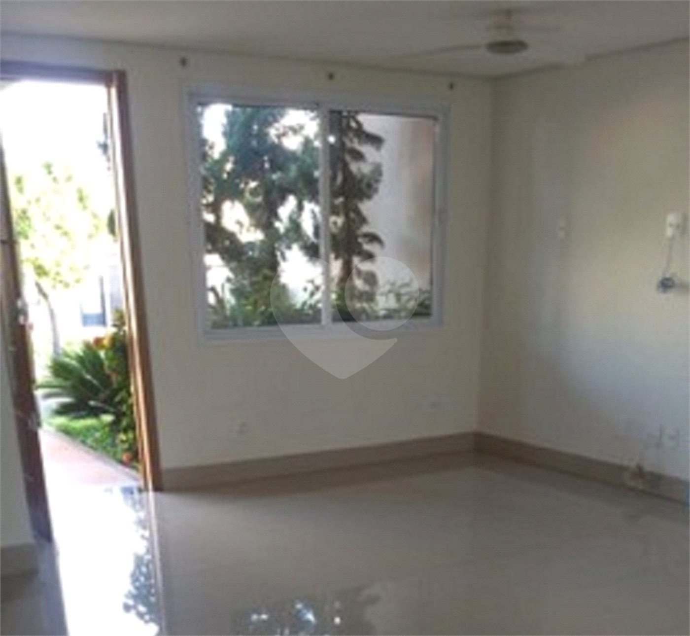 Casa térrea no Condomínio Residencial San Marco- Ilha Liesina.