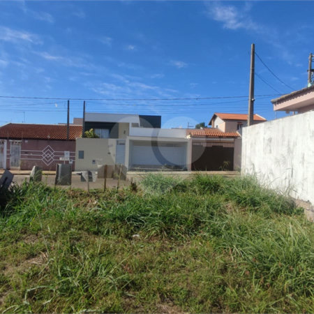 Terreno à venda no bairro Jardim Embaré, em São Carlos/SP