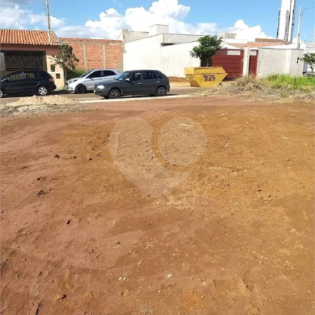 Terreno com 253,00 m² .