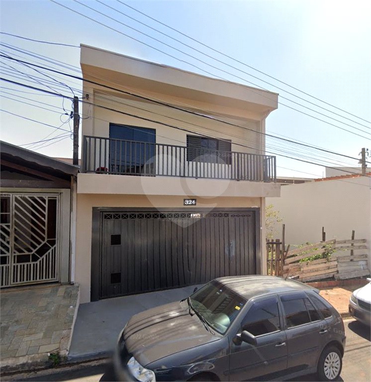 Sobrado à venda com 3 quartos em Jardim Bicão, São Carlos, SP