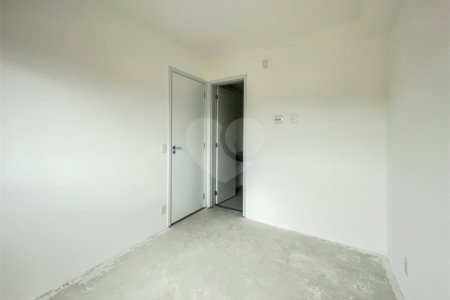 Apartamento - Ipiranga - 3 Suítes / Quartos - 2 Vagas - Depósito - Venda / Compra