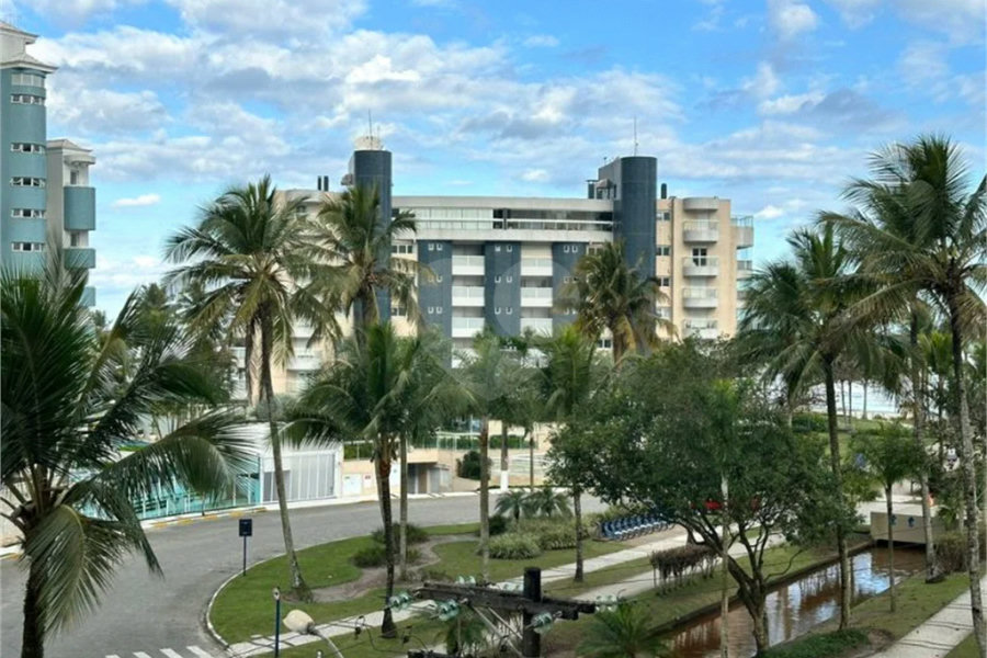 Apartamento à venda com 3 quartos, sendo 2 suítes, em Riviera de São Lourenço, Bertioga, SP