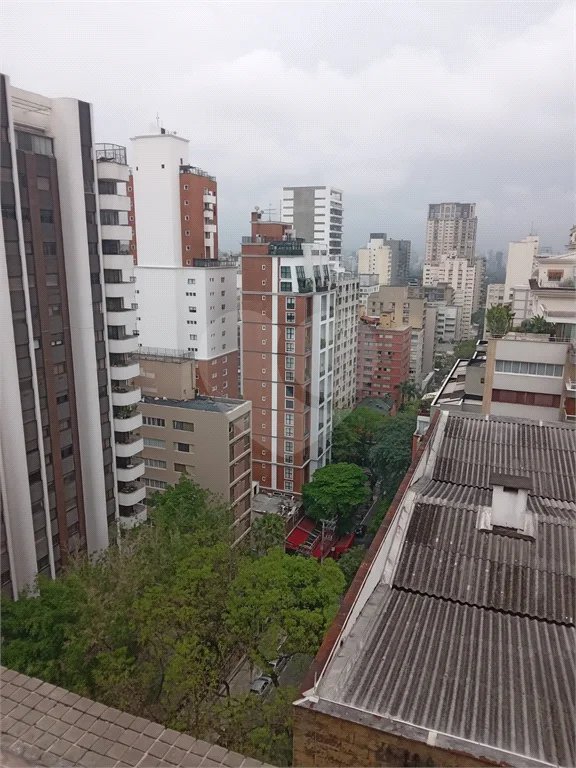 Apartamento à venda com 3 quartos, sendo 1 suíte, em Jardim Paulista, São Paulo, SP