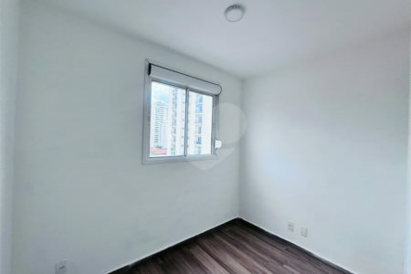Apartamento para locação com 2 quartos e 1 vaga no Condomínio Inova, na Vila Rosália, em Guarulhos.