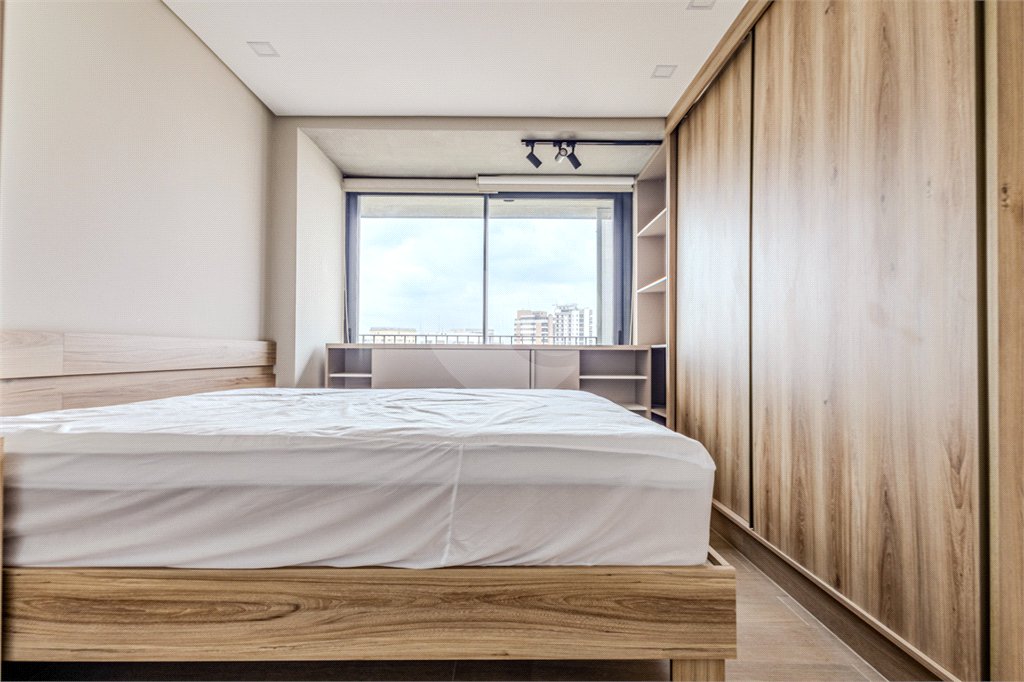 Excelente studio para locação, com localização previlegiada :Vila Madalena próximo ao metrô!!!