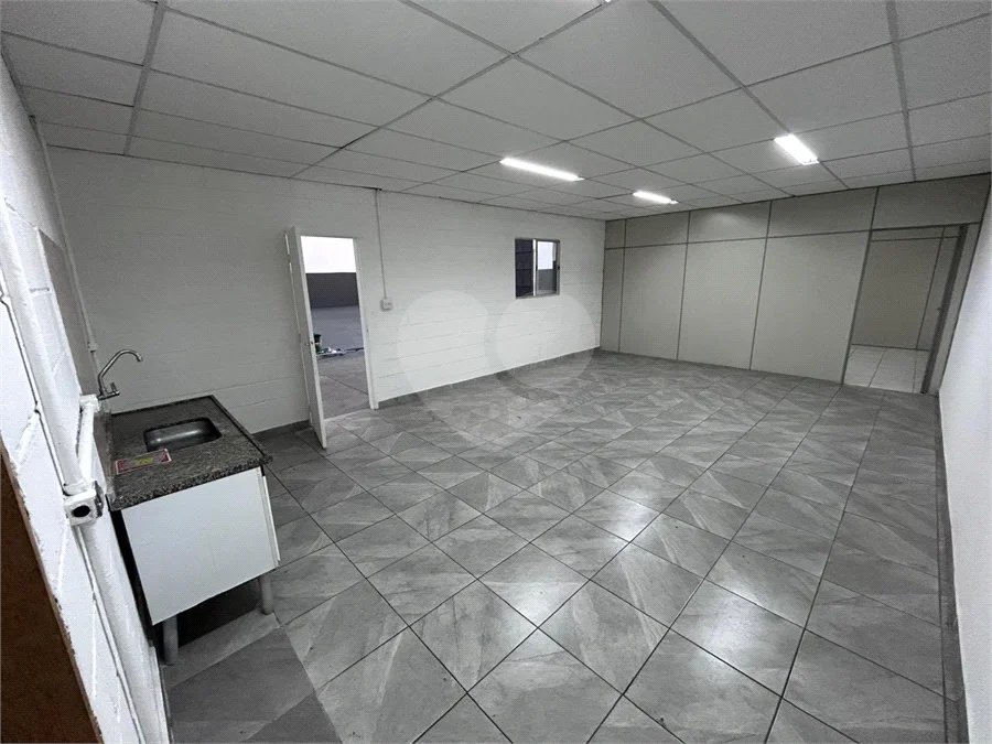 Casa para alugar no condomínio Igarapé, São Paulo - SP