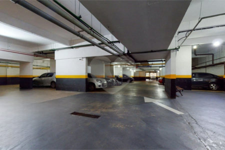 Apartamento à venda Bela Vista, 38m², andar alto, 1 dormitório, 1 vaga, lazer, porteira fechada