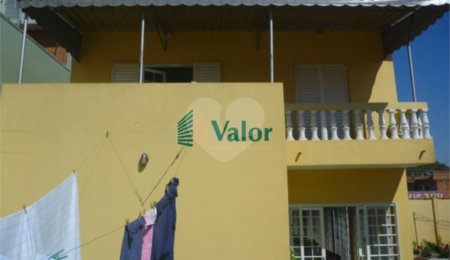 Casa à venda com 3 quartos, sendo 1 suíte,  em Jardim Munique, São Carlos, SP