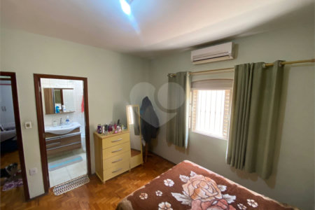 Casa térrea para venda, na Vila Marcelino.