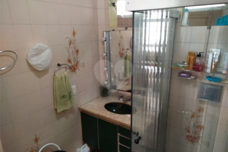 Apartamento em Higienópolis com 2 dormitórios