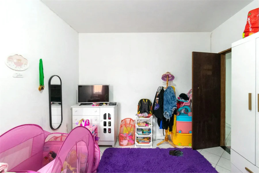 Casa à venda com 177m², 3 quartos e 2 vagas
