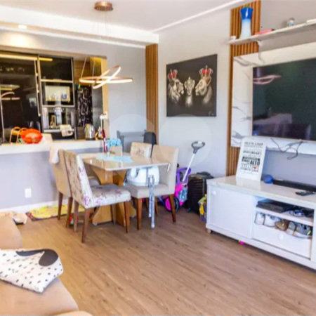 Apartamento à venda na Moóca, 68m², 2 dormitórios, 1 suíte, 1 vaga, ar condicionado, varanda, lazer completo