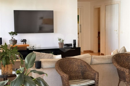 Higienópolis: Apartamento de 350 m2, 4 suítes, 5 vagas.