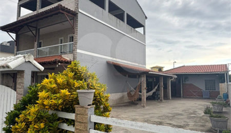 Casa à venda com 4 quartos, sendo 2 suítes,  em Monte Alto, Arraial do Cabo, RJ