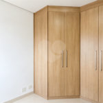 Apartamento de 84m² na Vila Lusitânia, em São Bernardo do Campo, com 3 dormitórios, suíte com varanda, 2 vagas cobertas, depósito privativo e lazer completo.