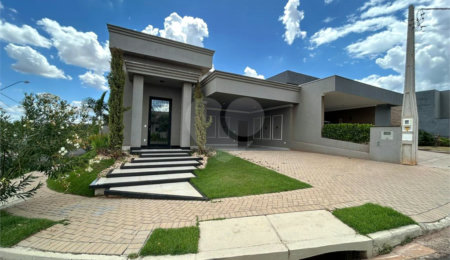 Casa à venda com 2 quartos, sendo 3 suítes,  no condomínio Quinta do Lago Residence, São José do Rio Preto - SP