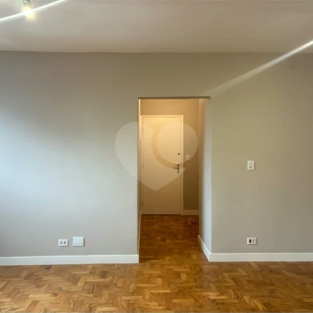 Studio à venda na Saúde | 37 m² | 2 vagas | Ao lado do Metrô Saúde