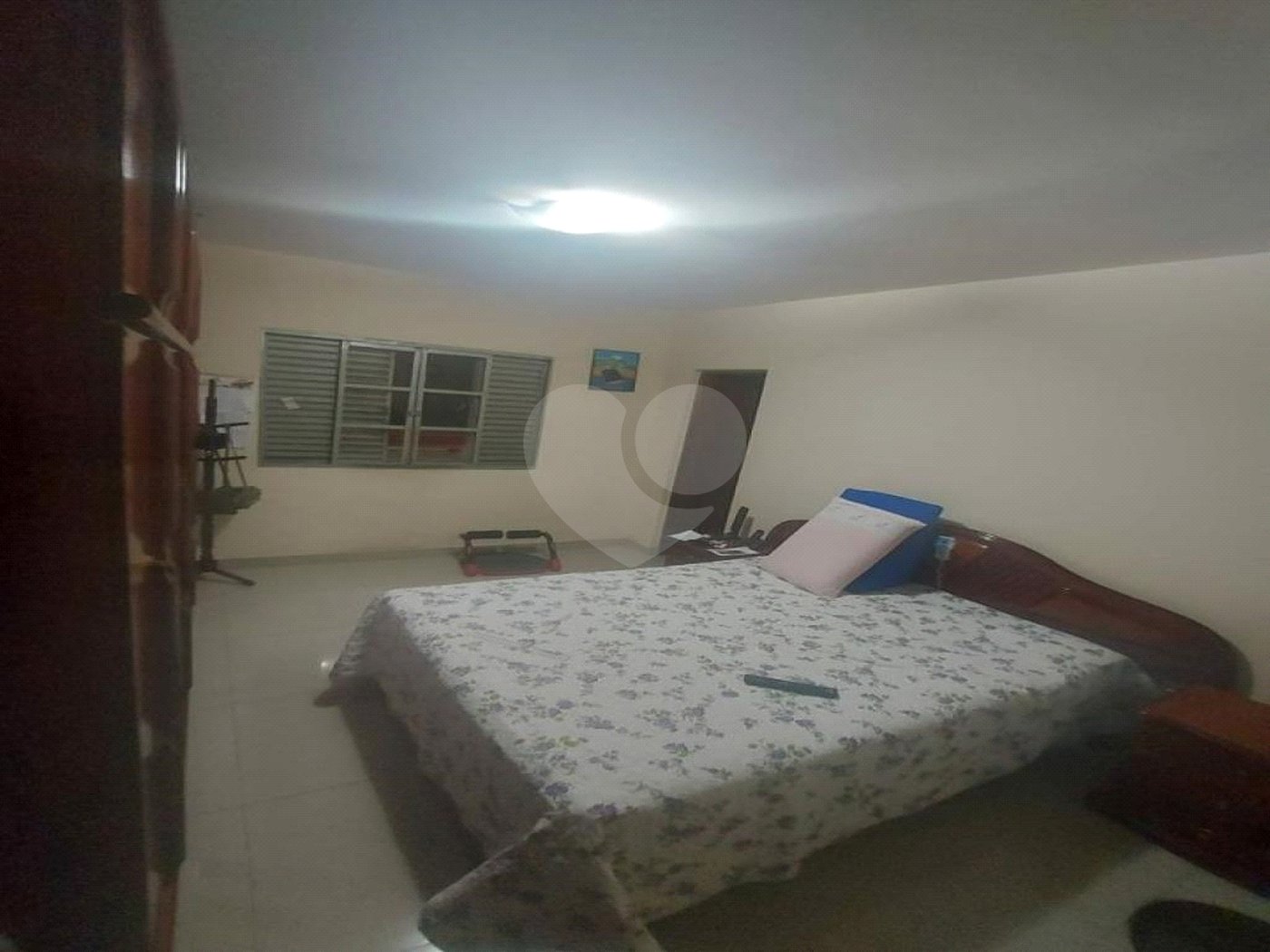 Sobrado 4 dormitórios na Vila Domitila