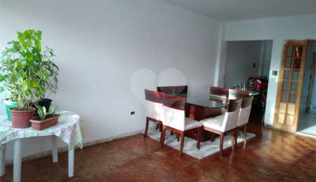 Apartamento à venda com 4 quartos, sendo 1 suíte,  em Bom Retiro, São Paulo, SP