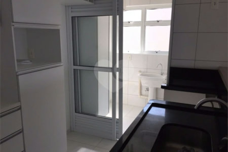 APARTAMENTO NO CONDOMINIO ÁRCÁDIA - 80 M / 2 DORMS COM 1 SUITE / 2 VAGAS