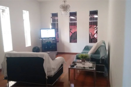 Sobrado à venda com 3 quartos, sendo 1 suíte, em Jaguaré, São Paulo - SP