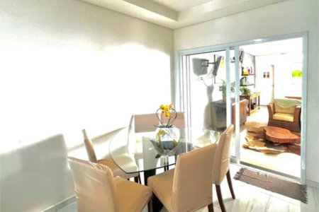 Sua nova casa com piscina e área gourmet te espera! no Golden Park em Hortolandia