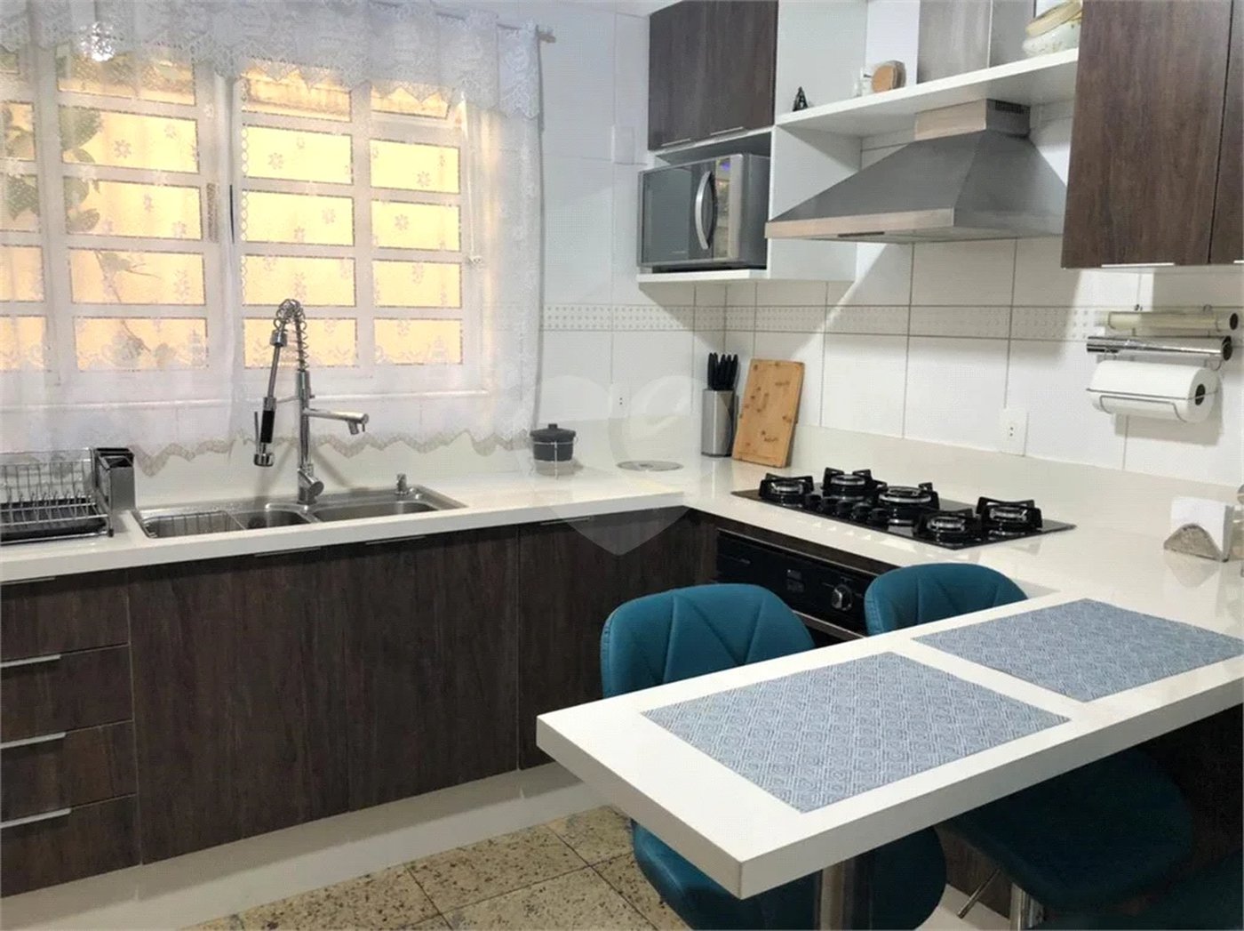 Sobrado à venda com 4 quartos, sendo 1 suíte, em Vila Prudente, São Paulo, SP